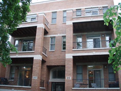6115 W Higgins Ave. #1W, Chicago, IL 60630