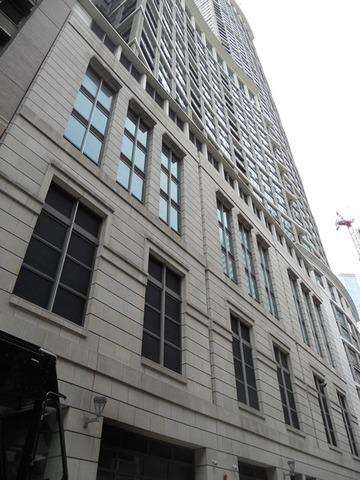 130 N Garland Ct. #904, Chicago, IL 60602