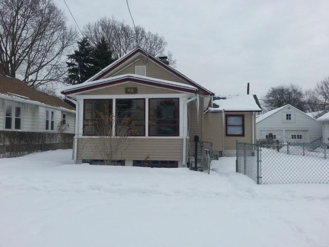 412 Bangs St., Aurora, IL 60505