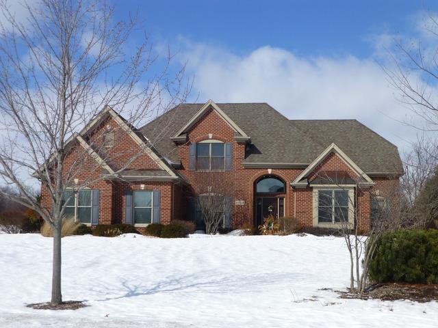 39W346 Cambridge Ct., St. Charles, IL 60175