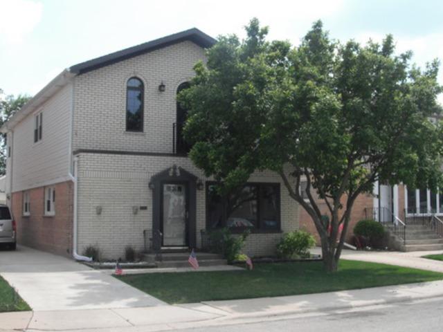 6233 W Belle Plaine Ave., Chicago, IL 60634