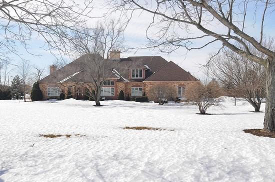 32 Brandywine Rd., South Barrington, IL 60010