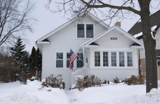 656 S Swain Ave., Elmhurst, IL 60126