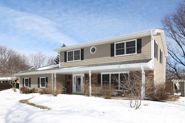 1228 Olympus Dr., Naperville, IL 60540