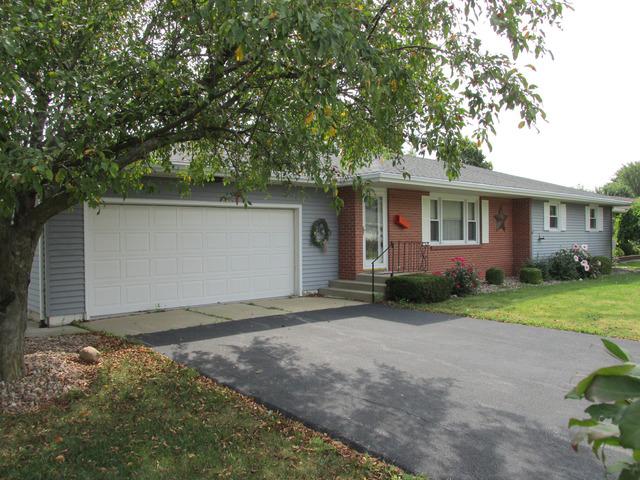 365 N 4th St., Clifton, IL 60927