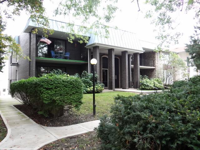 4115 W 98th St. #1A, Oak Lawn, IL 60453