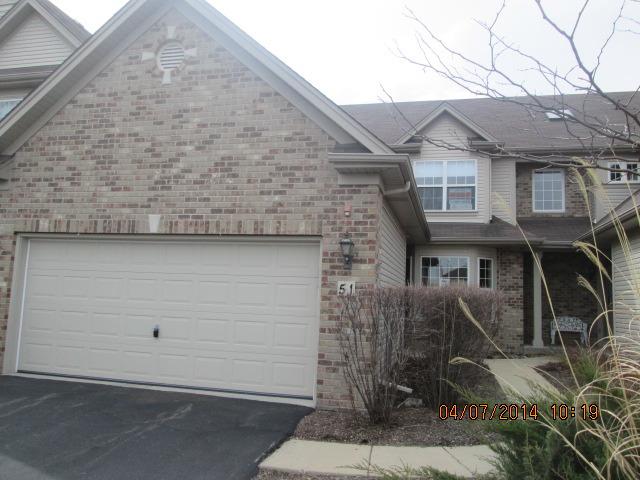 51 Oak Creek Ct., North Aurora, IL 60542