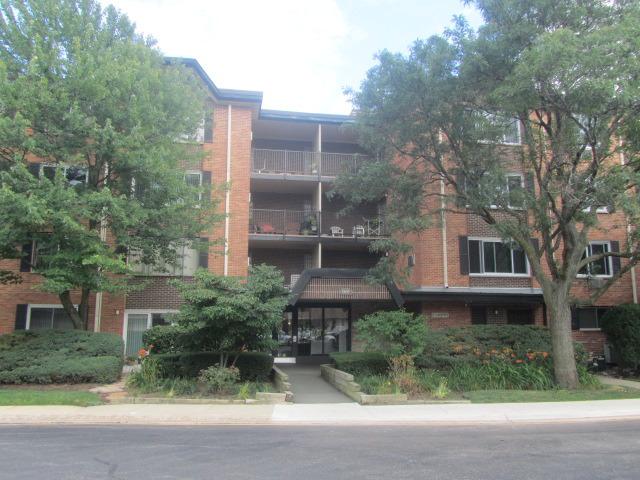 1107 S Old Wilke Rd. #304, Arlington Heights, IL 60005