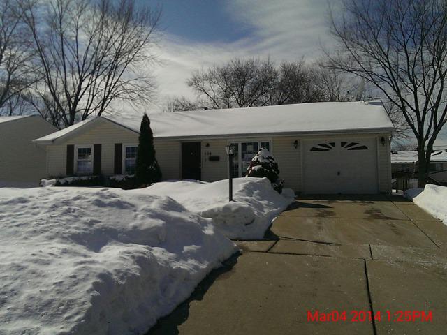 104 Villa Rd., Streamwood, IL 60107