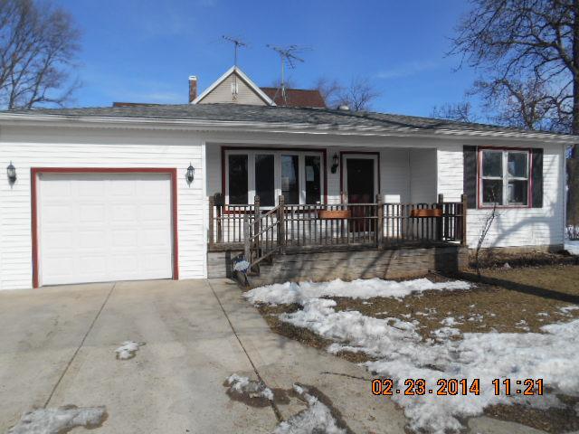 751 W Hutchins St., Joliet, IL 60435