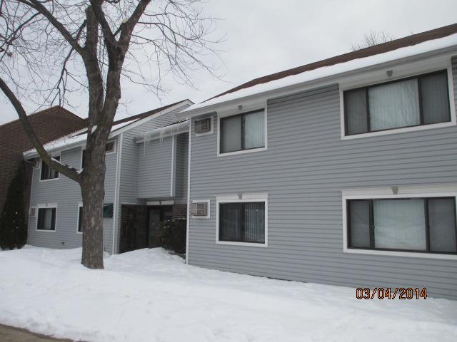2600 Bayside Dr. #4, Palatine, IL 60074