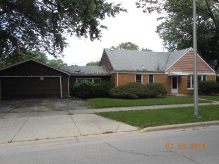 446 52nd Ave., Bellwood, IL 60104