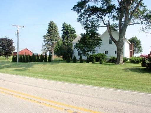 21945 Pilgrim Rd., Chadwick, IL 61081