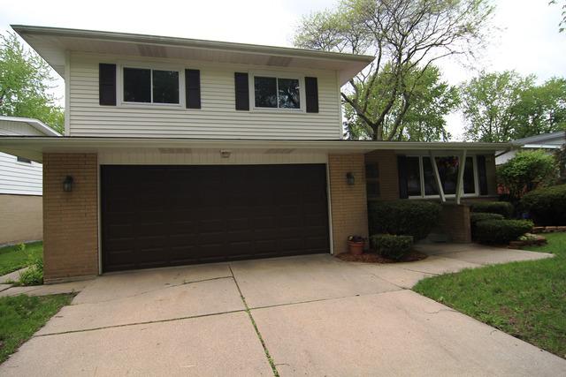 802 N Rainbow Dr., Glenwood, IL 60425