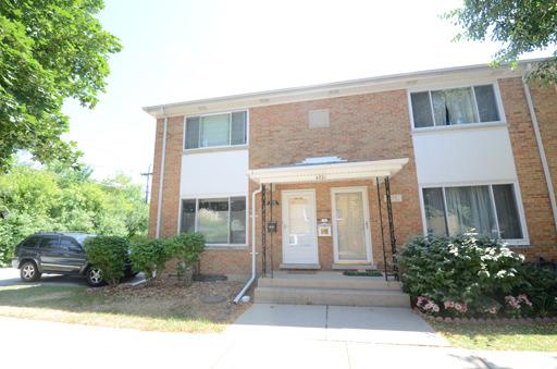 4721 Madison St. #D, Skokie, IL 60076