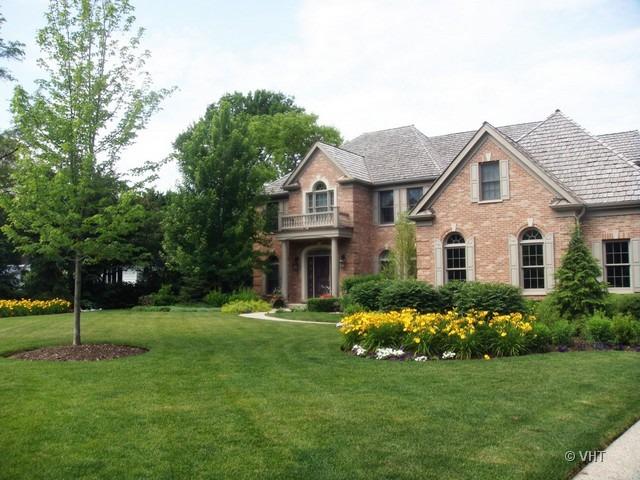 723 Paradise Ln., Libertyville, IL 60048