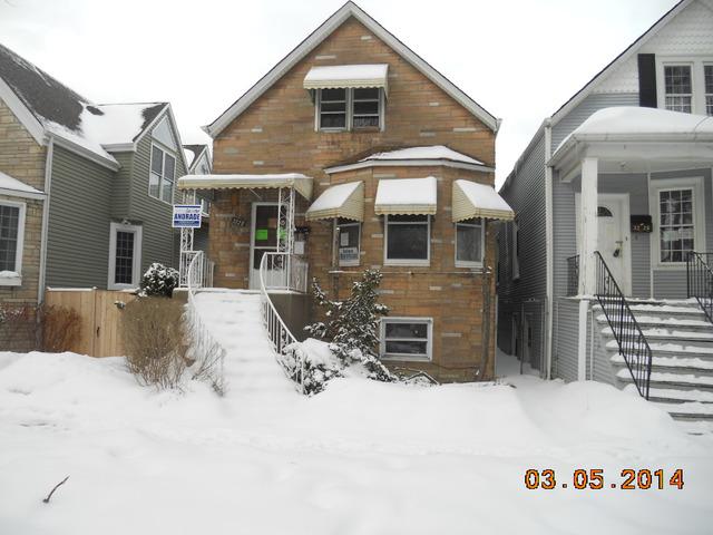 3228 W Belle Plaine Ave., Chicago, IL 60618