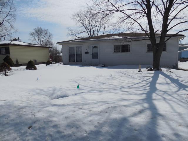 409 Cahill Rd., Streamwood, IL 60107