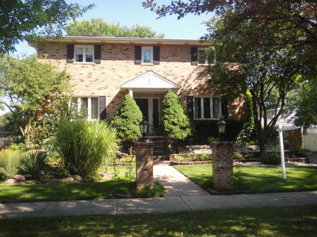 16 45th St., Western Springs, IL 60558