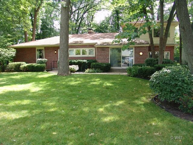 919 E Glenwood Rd., Glenview, IL 60025