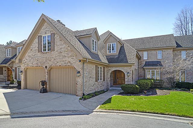 20 Tartan Ridge Rd., Burr Ridge, IL 60527