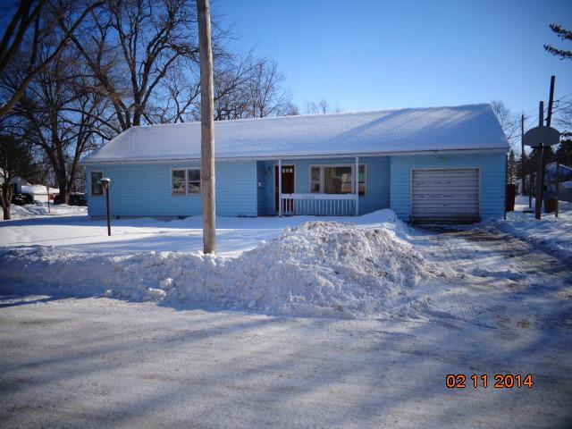 1122 Prospect St., Dekalb, IL 60115