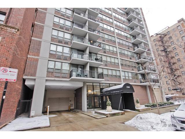 2740 N Pine Grove Ave. #19F, Chicago, IL 60614