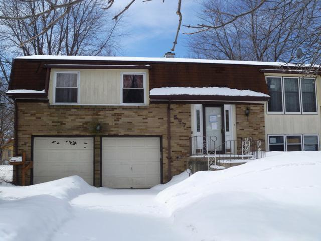587 Cades Ct., Bolingbrook, IL 60440