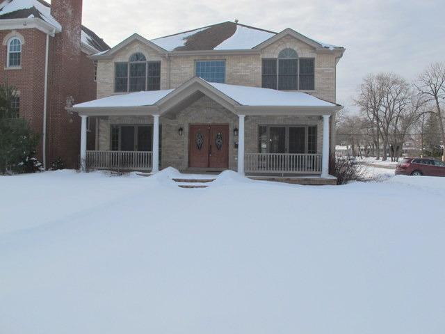 5698 N New Hampshire Ave., Chicago, IL 60631