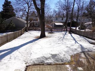 735 Meadow Ln., Libertyville, IL 60048