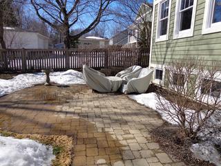 735 Meadow Ln., Libertyville, IL 60048