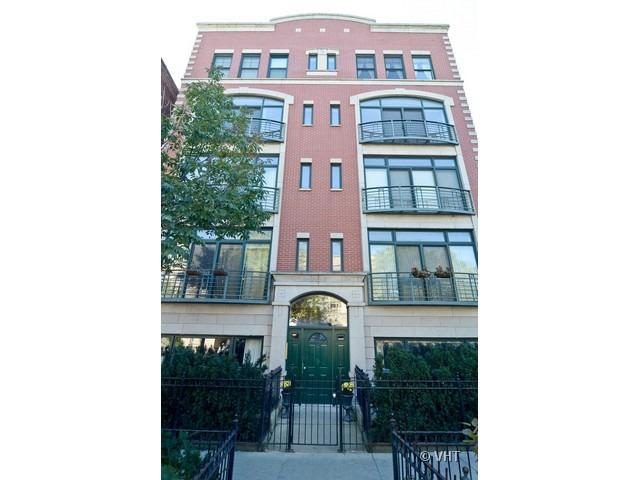 727 W Belmont Ave. #7, Chicago, IL 60657