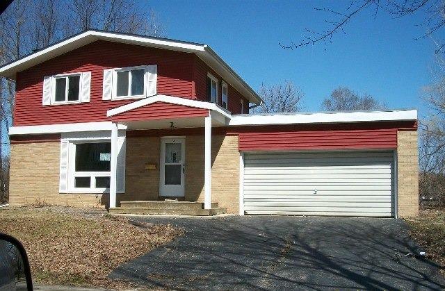 737 Kimberly Dr., Dekalb, IL 60115