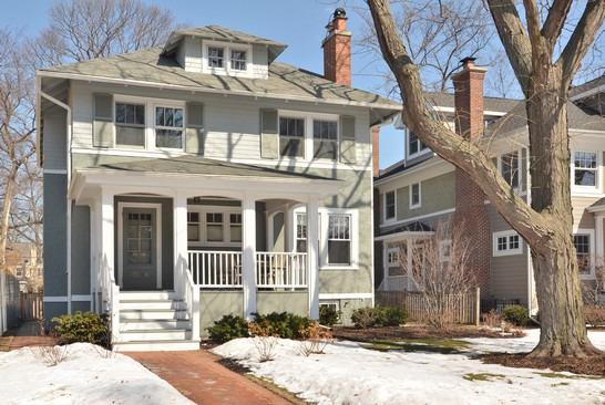 1334 Elmwood Ave., Wilmette, IL 60091