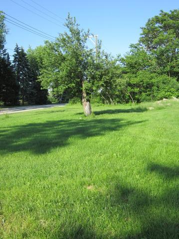 5901 Woodward Ave., Downers Grove, IL 60516