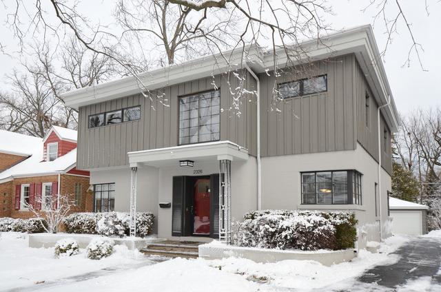 2326 Greenwood Ave., Wilmette, IL 60091