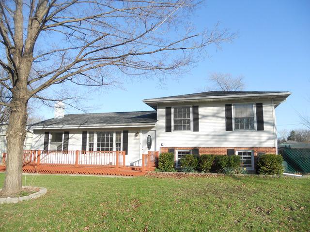 30W180 Bruce Ln., Naperville, IL 60563