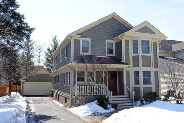 1819 Kiest Ave., Northbrook, IL 60062