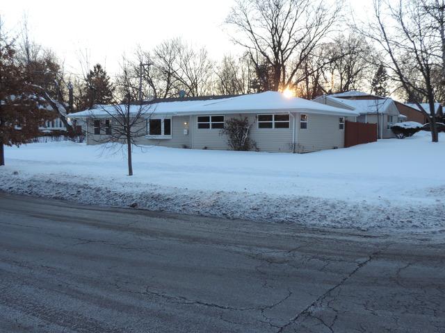 916 Pennsylvania Ave., Aurora, IL 60506