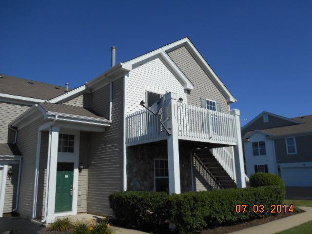 156 Schneider Ct., North Aurora, IL 60542