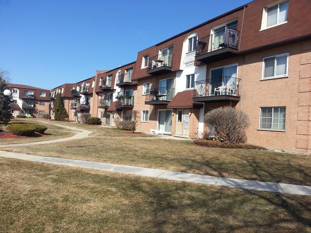 9480 Bay Colony Dr. #3S, Des Plaines, IL 60016