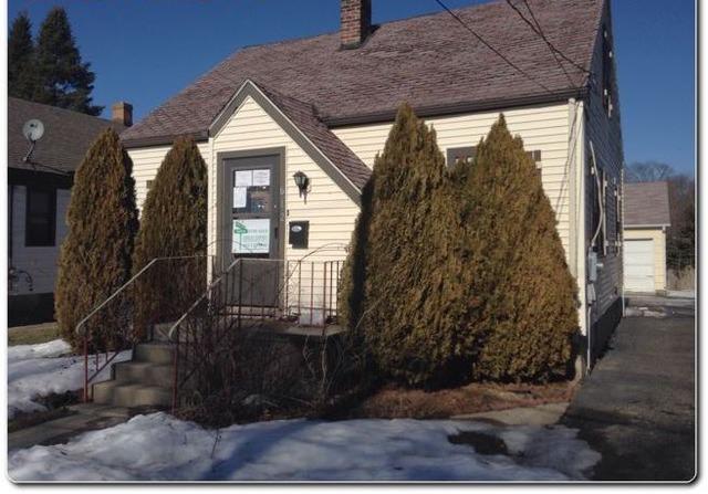 612 Northampton St., Woodstock, IL 60098