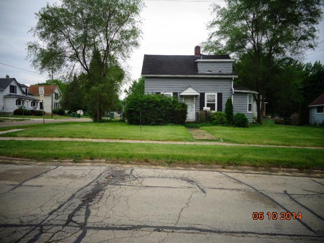 404 Charles St., Sycamore, IL 60178