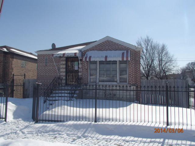 4359 W Walton St., Chicago, IL 60651