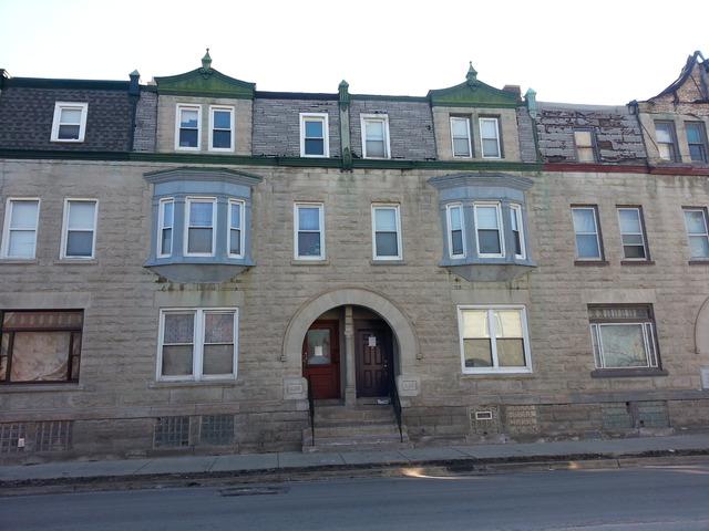 233 N Sacramento Blvd., Chicago, IL 60612