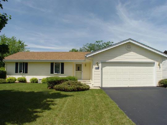 8230 Eddington Dr., Machesney Park, IL 61115