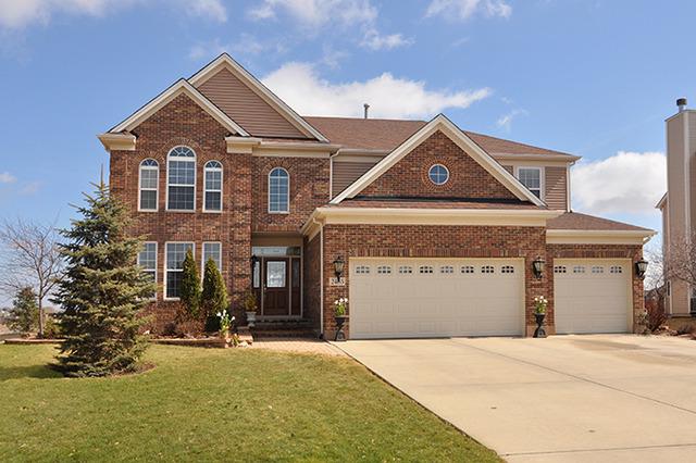 2465 Moutray Ln., North Aurora, IL 60542