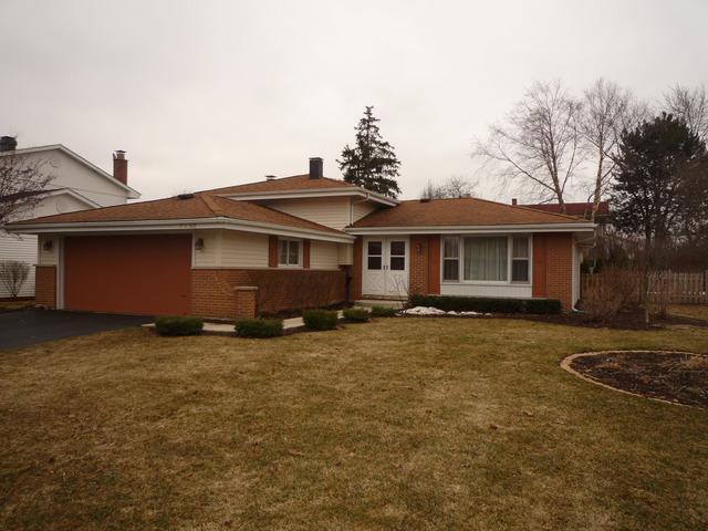 17W565 Earl Ct., Darien, IL 60561