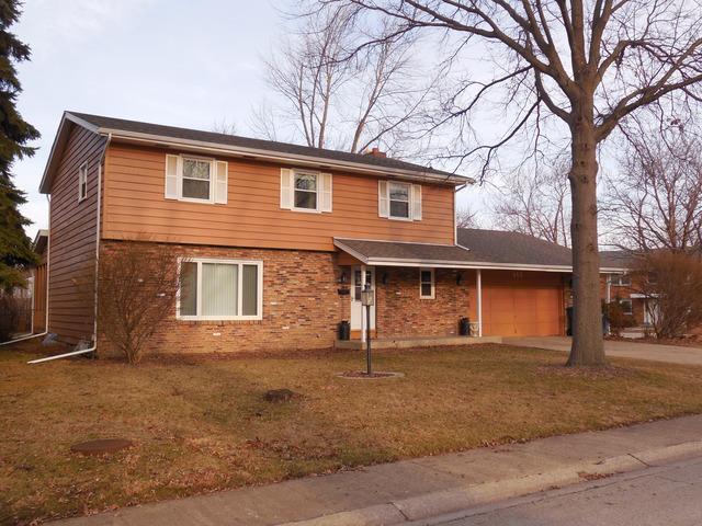 415 S Cryer Ave., Bourbonnais, IL 60914