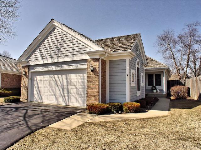 521 Park Barrington Way, Barrington, IL 60010